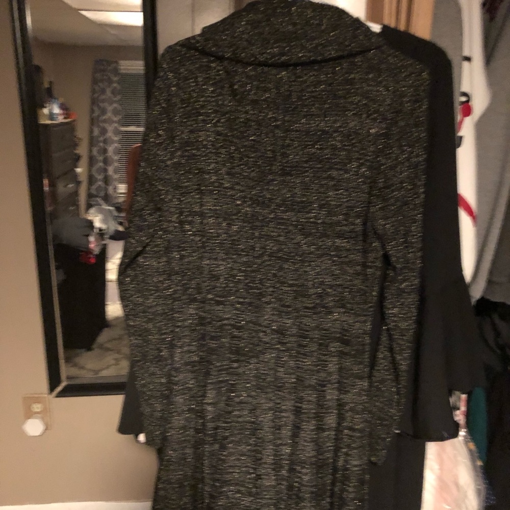 Women’s dress